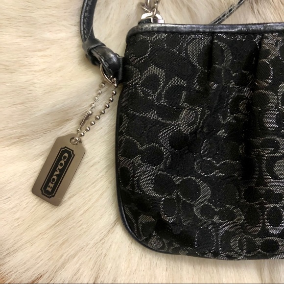 Coach Optic Signature Lurex Black Wristlet - Picture 3 of 6